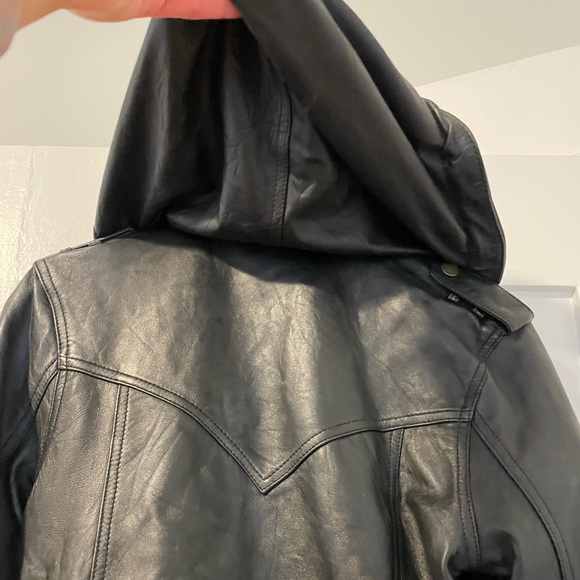 Monarch leather bomber jacket with hood - Picture 3 of 9